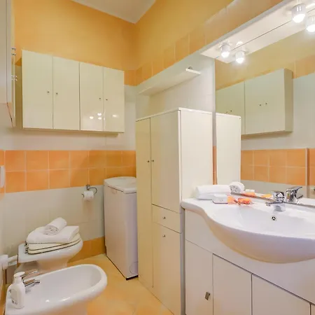 Verbena With Parking 500M From The Sea - Happy Rentals * Alassio